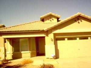 11686 W Monroe AVE Avondale, AZ 85323 Client Report (3) $98,000 4078900 Residential Single Family - Detached Active Beds/Baths: 3 / 2 SF: 1,524 / Year Built: 2004 EF: 32R2G Lavender Builder Name: