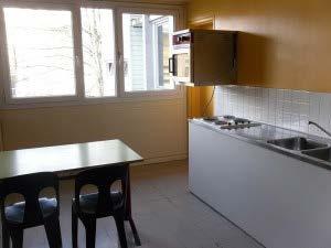 RESIDENCE EVIRES 3 rue des Martyrs, Annecy-Le-Vieux- (Summer only) LOCATION : Is situated at about 25 minutes by bus