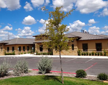 03 Biltmore on Lone Star in Alamo Ranch PROPERTY DESCRIPTION 04 N CAMP BULLIS 281 Total Building Area: Space Available: Year Built: Location: Parking: Approximately 28,000 sf (Two Buildings) G R O U