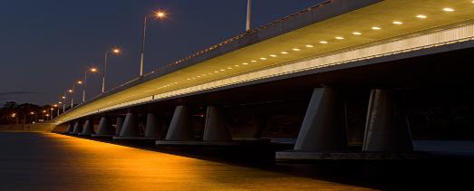 provide advice on aesthetics of public structures like road and foot bridges, abutments, tunnels,