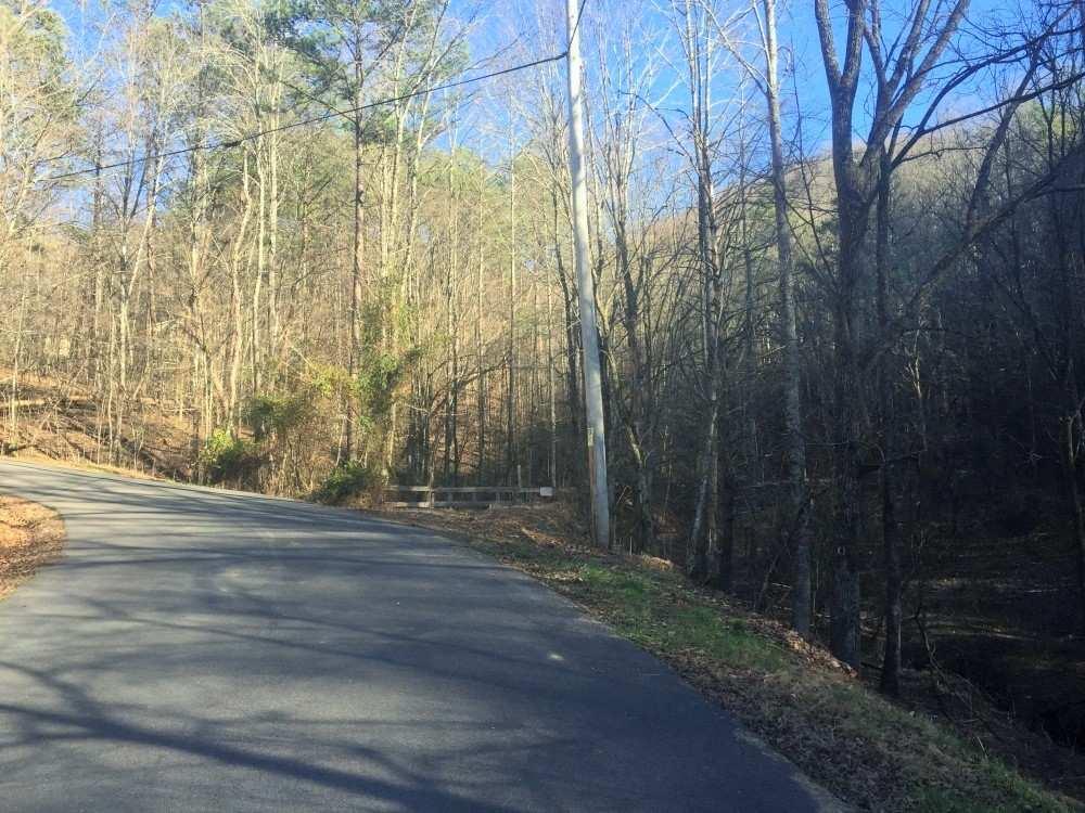 OVERVIEW: This private and beautiful large acreage lot in the Smoky Mountains is just outside of Gatlinburg, Tennessee.