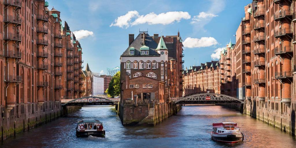 HAMBURG OFFICE INVESTMENT HAMBURG Transaction Volume & Yield The Hamburg office property investment market ended 216 with its second-highest transaction volume ever recorded.