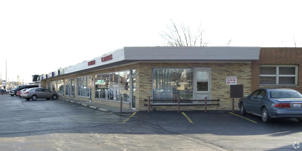 Property Summary Report 15 22241-22255 Lorain Rd - 22245 Lorain Road BUILDING Type: Retail Subtype: Storefront Retail/O Center Type: Strip Center Tenancy: Multiple Year Built: 1956 GLA: 14,588 SF
