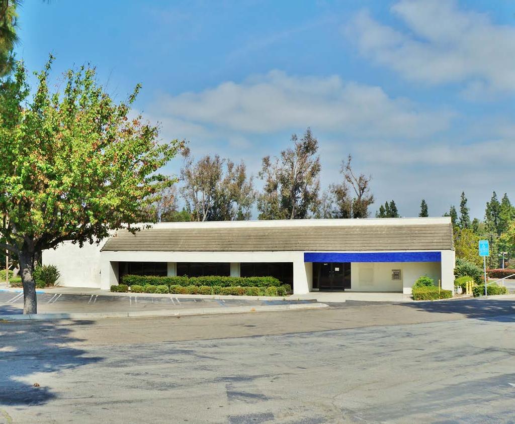 THE OFFERING Address 1901 North Euclid Street Fullerton, CA 92835 Price $3,400,000 Price/SF (Building) $503.18 Price/SF (Land) $60.