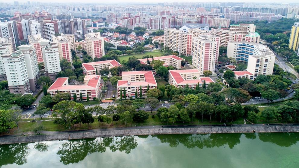 Commentary: The ugly supply-side dynamics that can temper an en bloc frenzy By Sing Tien Foo 27 Jul 2017 06:28PM (Updated: 27 Jul 2017 06:30PM) We are likely to see more successful residential
