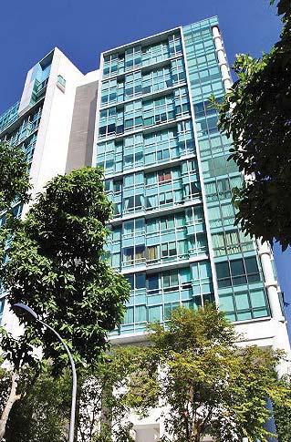 EP12 EDGEPROP OCTOBER 16, 2017 GAINS AND LOSSES Four-bedroom unit at The Grange sold at $2 mil profit PICTURES: THE EDGE SINGAPORE A four-bedroom unit at The Grange fetched a $2 million profit on