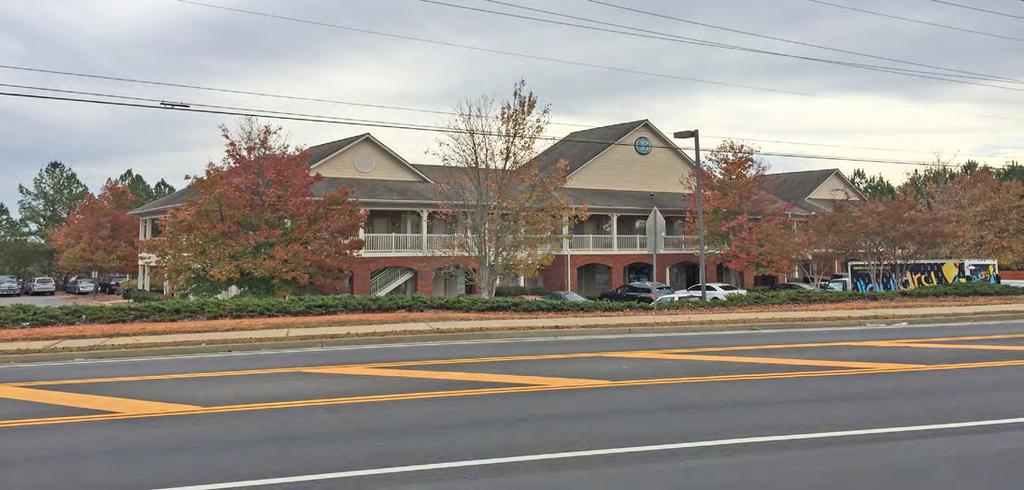 THE OFFERING EXECUTIVE SUMMARY TOWNE LAKE BUSINESS CENTER TOWNE LAKE BUSINESS CENTER Georgia PAGE 4 OF 23 Bull Realty is pleased to present the opportunity to acquire a stable, high cash flow