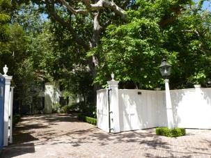 Colonial Revival 861 N STONE CANYON ROAD Non-