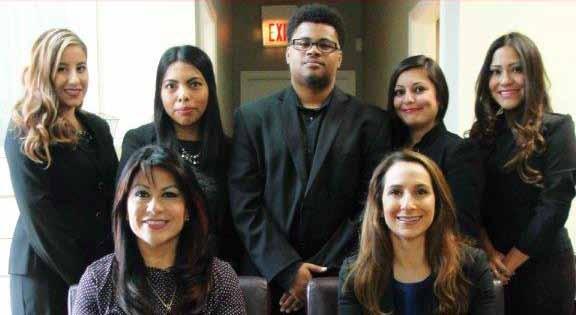Page 2-LAWNDALE Bilingual News-Thursday, October 13, 2016 Latino Caucus to Mayor: Invest in Latino Population By: Ashmar Mandou Members of the Chicago City Council Latino Caucus had a few choice
