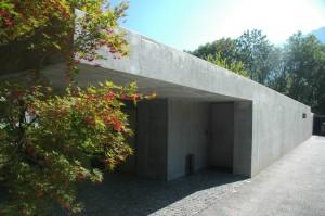 the concrete extension adjacent to his private family home - added in 2005 Project is not public!
