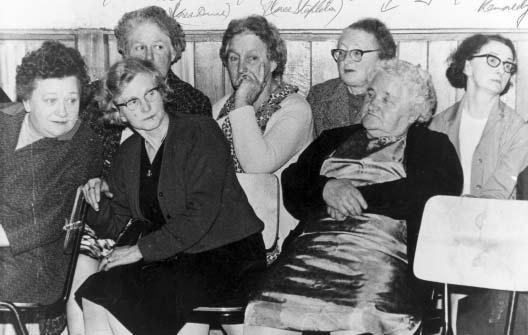 Kathleen Carroll, Winifred Ryan and Ellen Quinn All of the above were neighbours in St. Brigid s Villas.