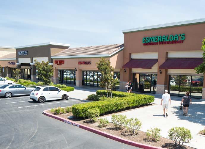 CALIFORNIA GROCERY-ANCHORED RETAIL CENTER INVESTMENT HIGHLIGHTS (CONTINUED) STRONG TENANT SALES Average sales per square foot is is nearly $415 for those
