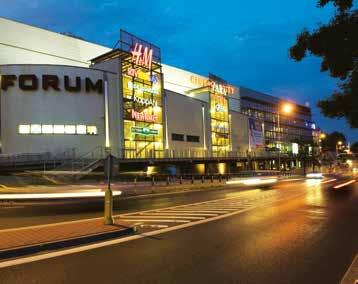 ul. Lipowa 1. Forum Gliwice. 44-100 Gliwice. Year built: 2007. 2-storey shopping centre. Façade of glass and a composite thermal insulation system.