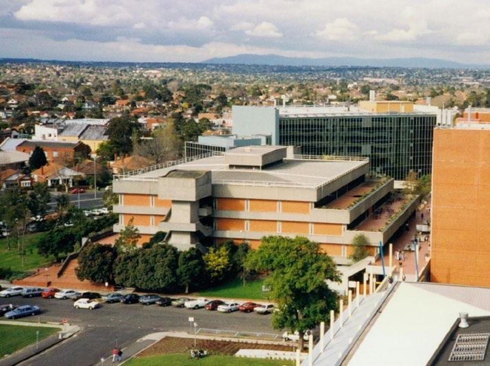 ORIGINS OF THE LIBRARY Built in 1972 when the campus was the Caulfield Technical College, the building was a grand feature of the brutalist architecture movement of its time, and was originally named