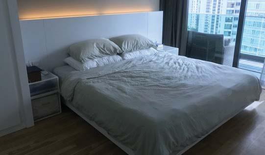 648343 Singapore 99 years Bedroom: 3 Size(sqft): 1,733 PSF: $952 Siglap V FIRST STREET, 458278 Singapore Freehold Bedroom: 2 Size(sqft): 1,098 PSF: $1,366