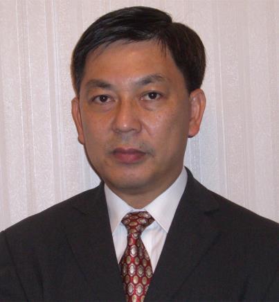 4. LI, Shing Foon Eric Eric Li is a professional civil engineer with over 30 years experience in major projects in the UK, Hong Kong, and many other countries.