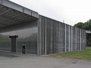 held in 1992, it became necessary for Ricola to set up a sales company in the EU and to build a hall for Ricola Europe in neighbouring This hall was built in a few months in 1995 It is situated on