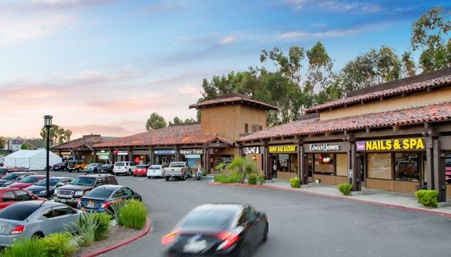 2 CAPITAL MARKETS NATIONAL RETAIL PARTNERS INVESTMENT HIGHLIGHTS (CONTINUED) HIGH IDENTITY LOCATION Coveted San Diego Location Developable land is scare due to the trade area s topography creating a