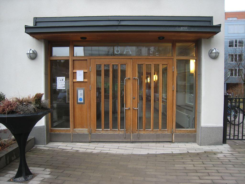 LATEST ENTRANCE IN HAMMARBY SJÖSTAD - WITH