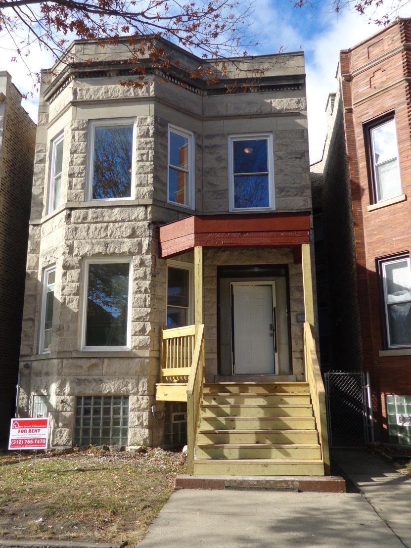 South Ingleside Avenue Chicago, IL 60619 Property Type: 2-Flat Apartment Year Built: 1903 Square Footage: 2,392 County: Cook Bedrooms: 6 Bathrooms: 2 Market Value: $175,000 PURCHASE PRICE FOR EBG