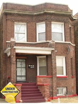 South Ellis Avenue Chicago, IL 60637 Property Type: 2-Flat Apartment Year Built: 1903 Square Footage: 2,186 County: Cook Bedrooms: 5 Bathrooms: 2 Market Value: $175,000 PURCHASE PRICE FOR EBG BUYERS: