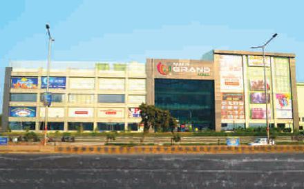 Spread Over 5000 square meters with Green Belt Frontage, the project has been labeled as Certified Platinum Building by Indian Green Building Council (IGBC).