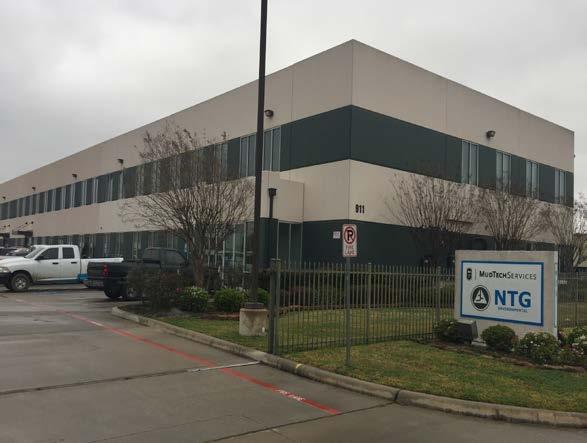 LOCATION 911 Regional Park Drive is a two-story office flex property located in the North Houston District.