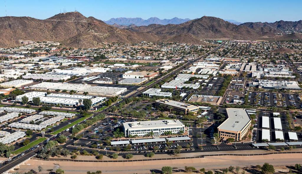 IMMEDIATE ACCESSIBILITY Desert Canyon 200 has immediate accessibility to major transportation systems via a full-diamond interchange at Peoria Avenue and the Interstate 17 Freeway.