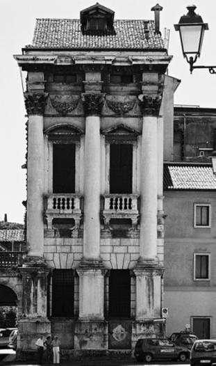 Fig. 10. Palazzo Porto Breganze (photograph by the author) Fig. 11.