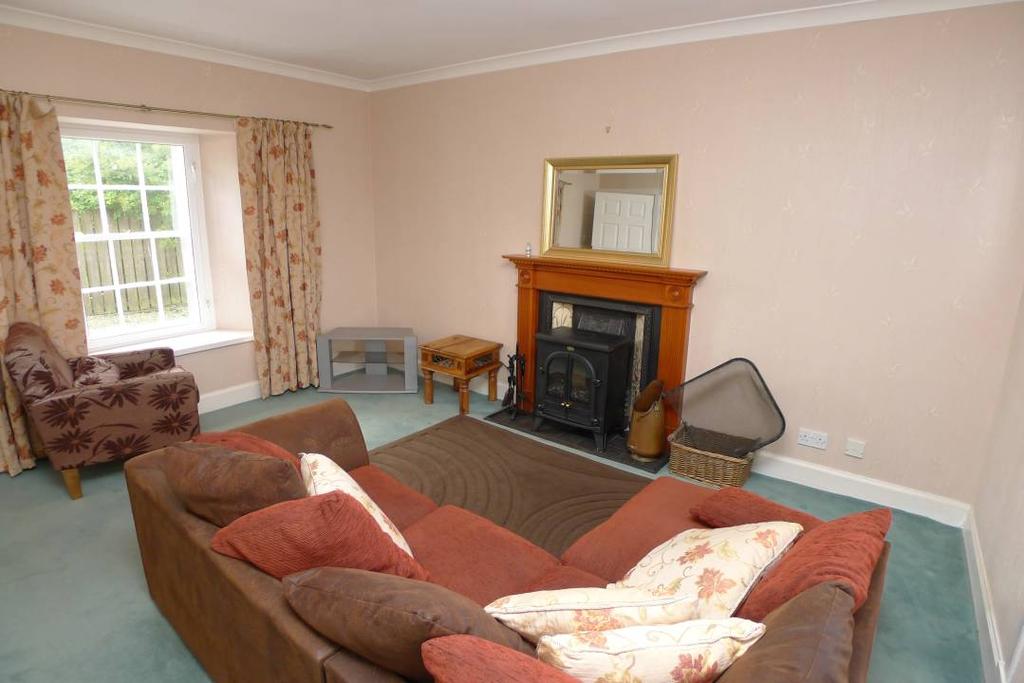 The accommodation comprises of reception hallway, lounge/ dining room with feature fireplace and doorway on to the rear garden, kitchen comprising floor and wall mounted units, oven, hob, extractor
