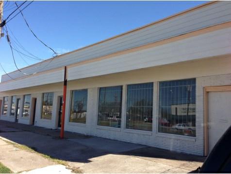 4 12768 MARKET STREET RD, Houston, TX 77015 Property Details Price $265,000 Gross Leasable Area 5,063 SF Lot Size 22,200 SF Price/SF $52.