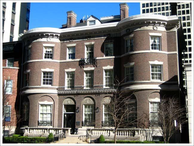 Appendix Bryan Lathrop chose Charles McKim of New York's McKim, Mead & White in 1892 to build their residence in Chicago.