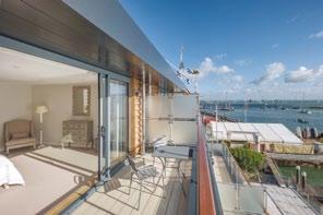 & 72 High Street, Cowes Isle of Wight Two striking new contemporary houses set in a prime location on the water s edge with unrivalled Solent and harbour views and a pontoon mooring.