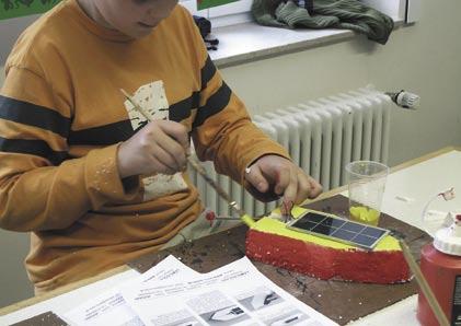 Solarboot bauen vun 11 bis 13 Joer Responsabel: Chantal Kerschen, Annick Halsdorf Dënschdes, den 13.