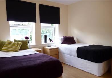 6 Accommodation in Residences & Flat share Tottenham Hale (Flat share) Location: Zone 3, 5 minutes walk to Tottenham Hale station (Victoria Line) and close to shops etc; Around 30 minutes doorto-door