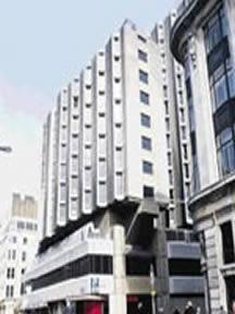 Meals: Breakfast included Facilities: Various restaurants nearby Prices (per night): from GBP135 - GBP210 St Giles Hotel **** Location: Near Tottenham Court Road