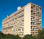 moderna. La conservazione del patrimonio moderno, e più in particolare dell opera architettonica di Le Corbusier è un impresa a lungo termine.