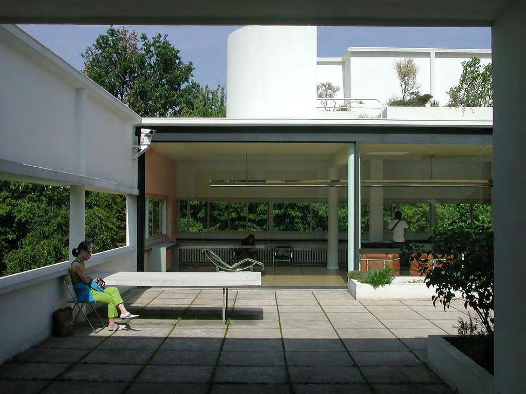 Le Corbusier and Jeanneret, Villa Savoye,