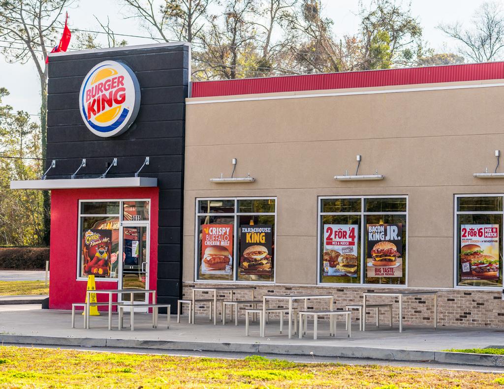 THE OFFERING THE PARCEL BURGER KING 5015 NEW JESUP HIGHWAY BRUNSWICK, GA 31520 SITE