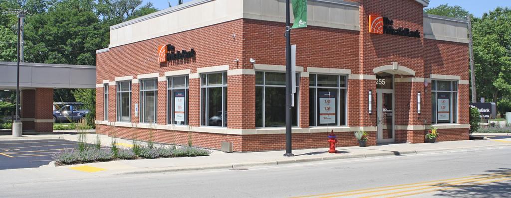 EXECUTIVE SUMMARY EXECUTIVE SUMMARY: The Boulder Group is pleased to exclusively market for sale a single tenant net leased PrivateBank property located within the Chicago MSA.