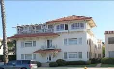 7,876 PRICE/S.F. $1,015.74 PRICE/UNIT $500,000 YEAR BUILT 1922 Delivered vacant.