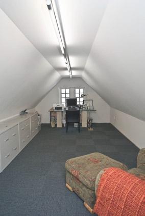 vaulted ceiling, recreation space, home theater space,