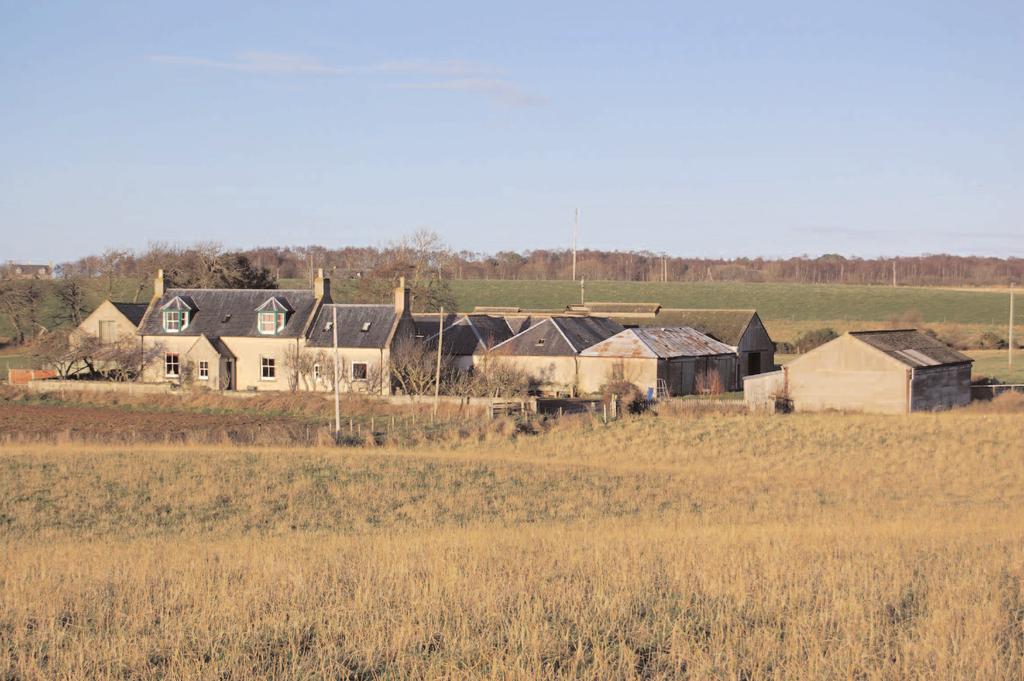 Nairn 2 miles Inverness 21 miles BOGSIDE OF BOATH FARMHOUSE,STEADING AND PLOTS BY AULDEARN,NAIRN An outstanding opportunity to purchase a traditional farmhouse and steading with Outline Planning