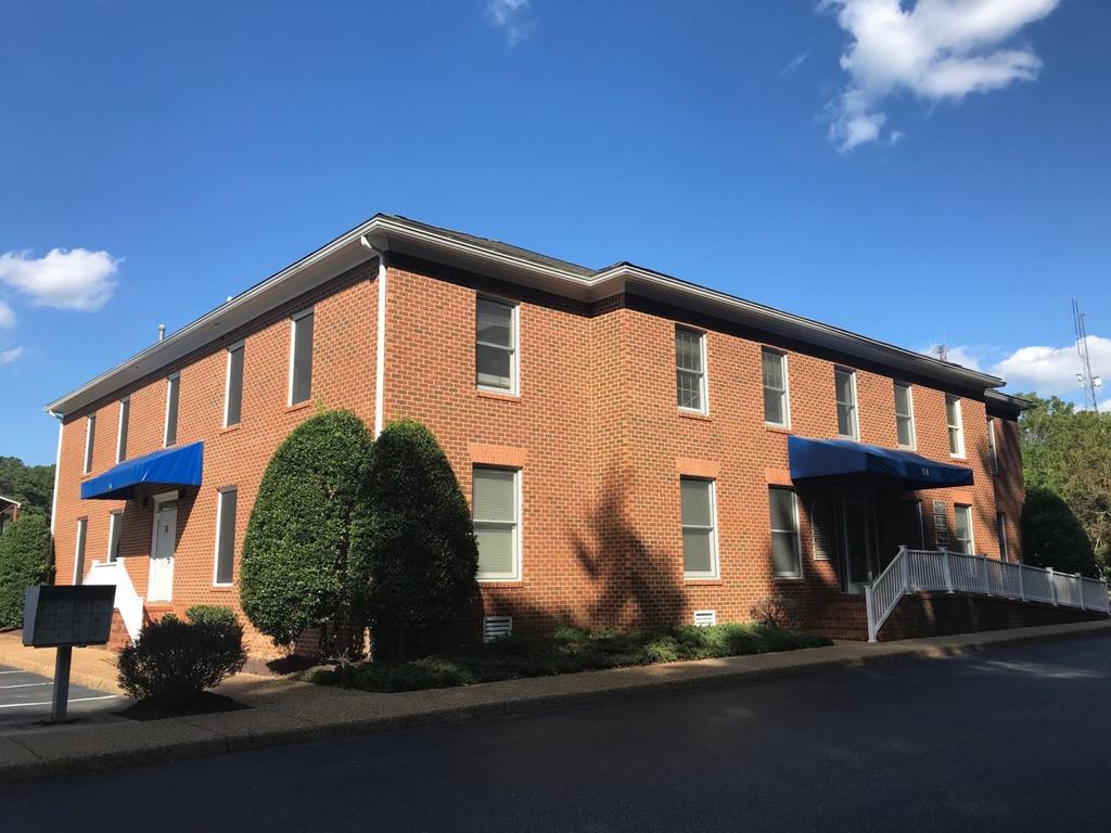 For Sale / Lease 156 Strawberry Plains Road Williamsburg, Virginia FOR ADDITIONAL INFORMATION, PLEASE CONTACT: Campana Waltz Commercial Real Estate, LLC Ron A. Campana, Jr.