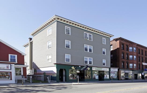 of Units: 5 Year Built: 1890 NOTES Mixed-Use Sale of 3 Apartments and 2 Commercial Tenants Units Unit Type Close Of Escrow: 11/25/2016 6 2 Bdr 1 Bath Sales