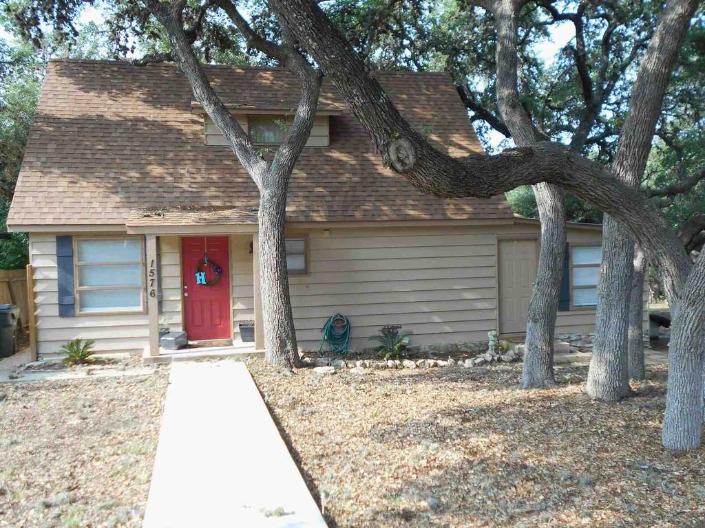 APPRAISAL OF REAL PROPERTY LOCATED AT Canyon Lake, TX 78133 Lots 668 & 669, Canyon Lake Forest 2, unincorporated Comal County, TX FOR P.O. Box 1357 Austin, TX 78766 AS OF 5/13/216 BY Paul Jackson South Texas Valuation Services 3658 Archer Blvd New Braunfels, TX 78132 (83) 837-468 appraisal@stxvaluation.