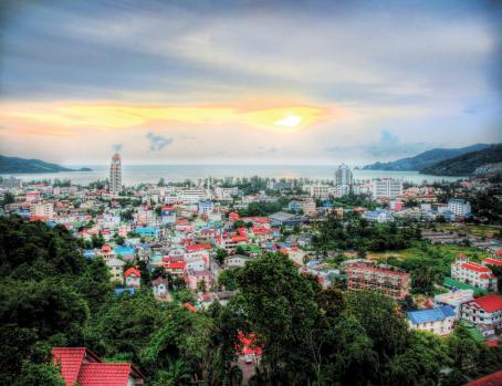 Resort properties in Thailand such as Phuket, Pattaya, Koh Samui and Hua Hin generate return yield of around 8-12% p.a. The chart below on Patong s land prices shows that prices doubled almost every 4 years.