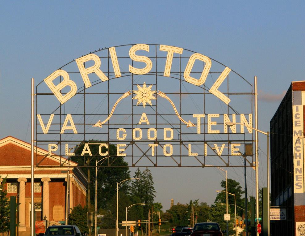 10 AREA OVERVIEW BRISTOL, TN DEMOGRAPHICS Bristol, TN is the twin city of Bristol, VA. The two cities sit directly across from one another on the state line between Tennessee and Virginia.
