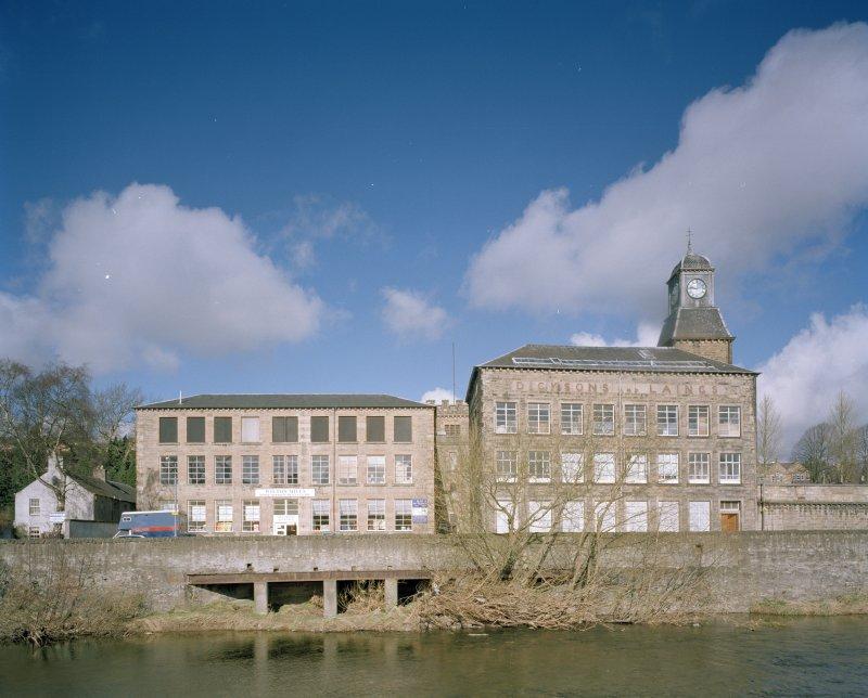 The first part of Wilton Mills was built in 1809 10. The factory was enlarged on two separate occasions.