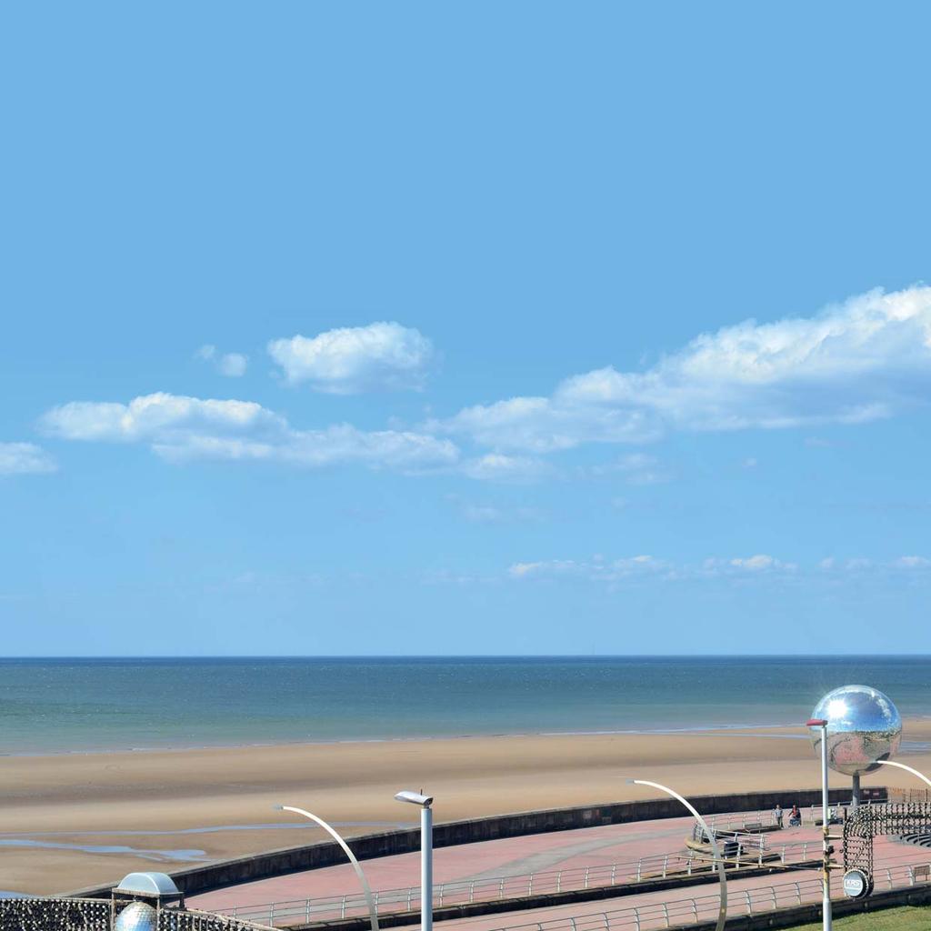 coastalpoint.co.uk Cycle the Fylde Coast There's nothing better on a sunny day than feeling the sea breeze in